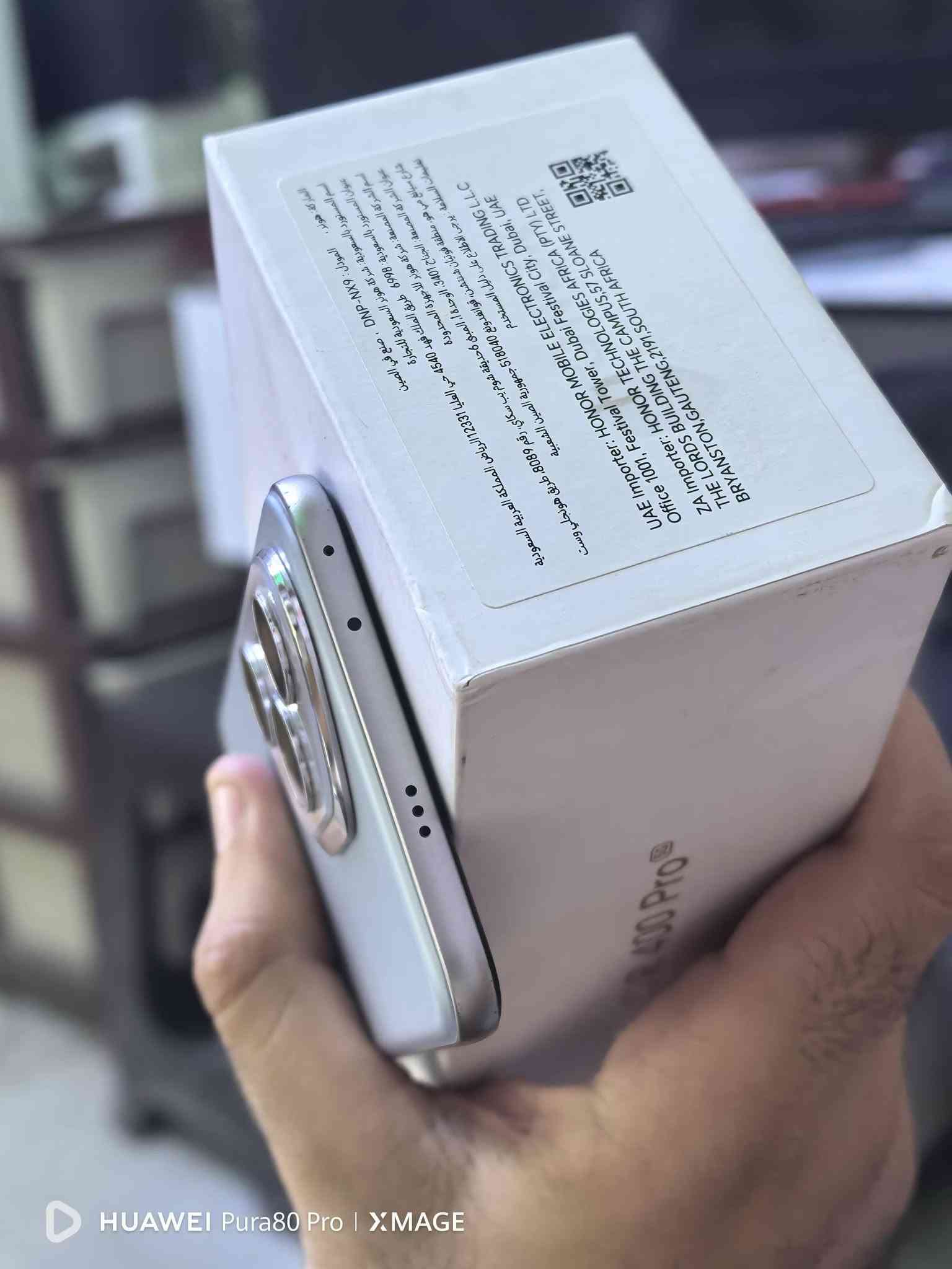يارزاق
متاح هونر 400برو
ذاكره 512/12
كارتون وكفر بدون شاحن
اللون التيتانيوم المميز
السعر 710 للاستفسار 
 *********** اتصال
*********** واتساب 
 مكاني محاويل يتوفر توصيل جميع المحافظات

نص مكتوب في الصور:
- HUAWEI Pura80 Pro | XMAGE