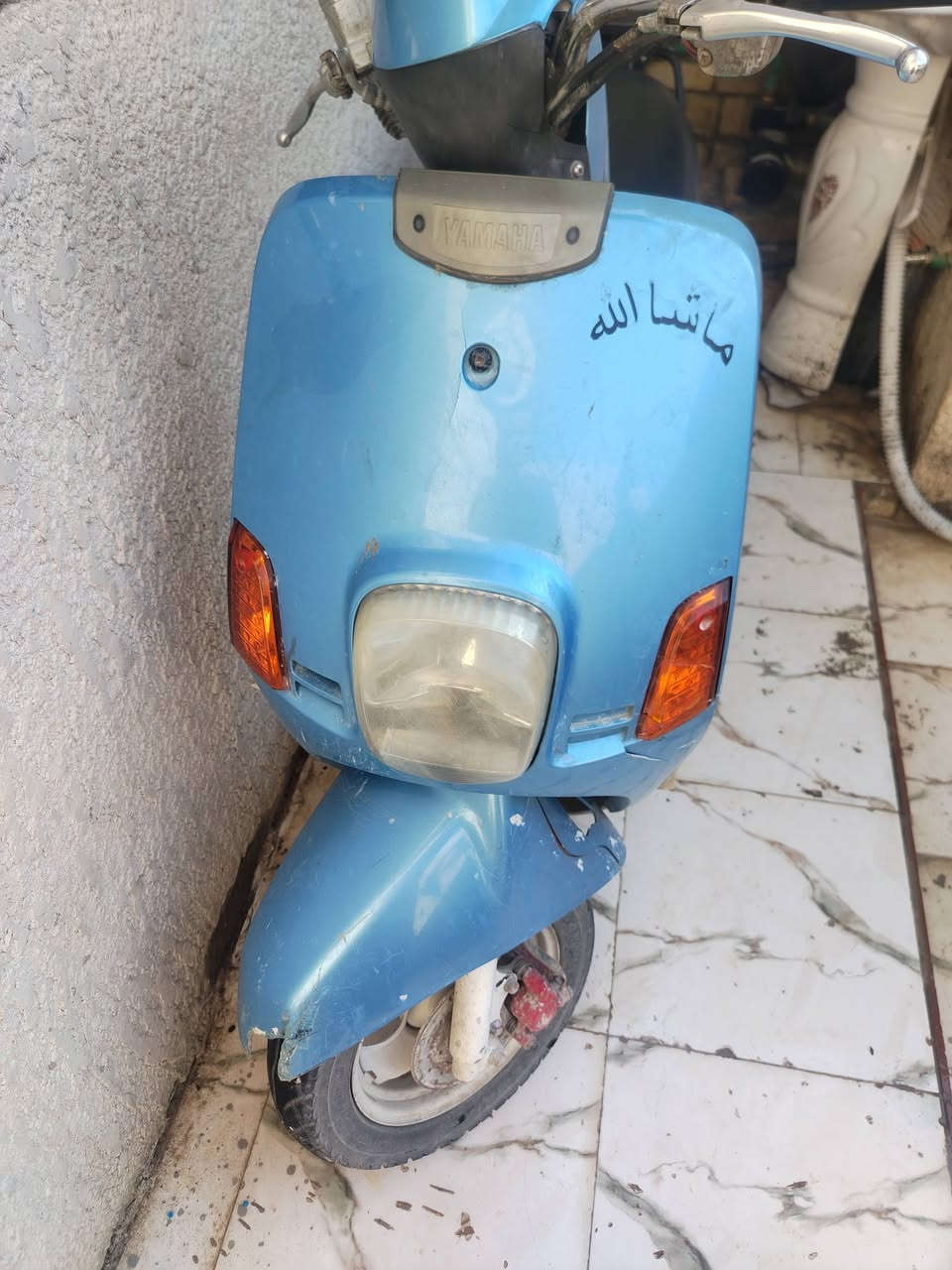 السلام عليكم  دراجه نضيفة شلعه تخبل كابريتر 
سعر 525.. ***********
