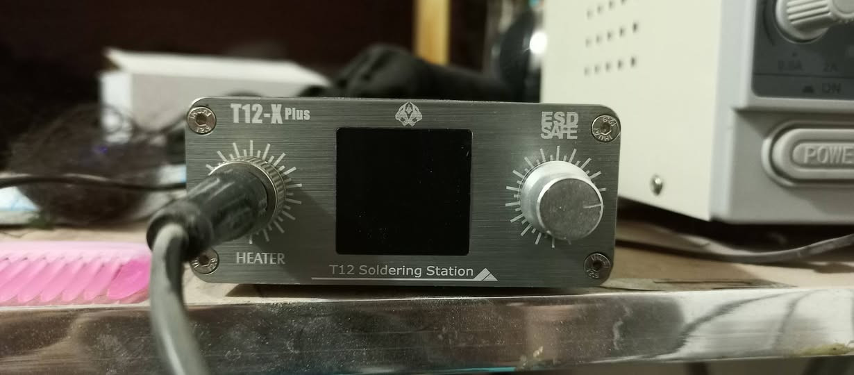 متوفر ادوات صيانة كاملة
مجهر RF4• كاوية • بور سبلاي•
 قالعة شاشة • Uv لايت • نواعم شبلونة جوكر• شبلونة معالج ايفون • كيبل بور سبلاي • كيبل اوفوميتر احترافي ناعم •ونواعم شيلد وسيم جطل نوعين  للبيع مكاني نجف 265 الف وبيهن مجال وبيهن مجال للشراي مستخدمات بالبيت فقط ماعندي محل
*********** وتساب
