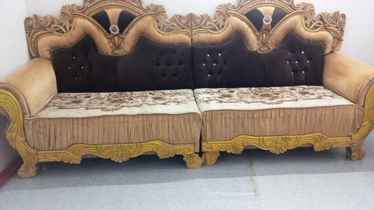 السلام عليكم ورحمة الله وبركاته تخم عراقي للبيع 18 مقعد مستعجل على بيعة 600 وبي مجال تواصل خاص او *********** اتصل
