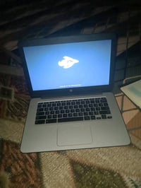 حاسبة HP مستعمله قليل حاسبه اجبي مستعمله قليل جميله وسلسه مفيده للتعلم...