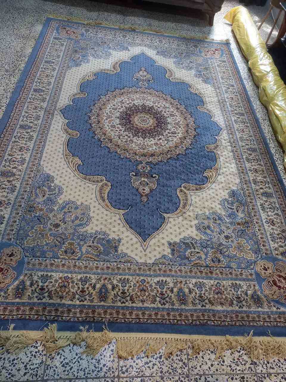 من رخصة ادمن الصفحة ...
زولية تركية جديدة  استخدام موسم واحد فقط 
القياس ٢×٣ 
السعر ٦٥٠٠٠ 
المكان السيدية العمارات السكنية 
اتصال على الرقم ***********
