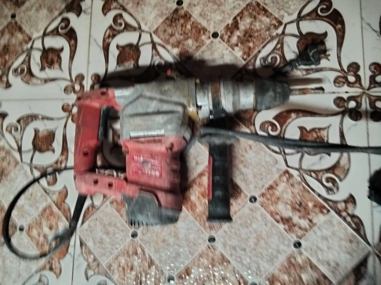 بلازمه للبيع جديد كسر باكيت شراي يراسل على رقم الجوال ***********.مكاني ناصريه مركز سعر 125 بيه مجال وآل درين سعره 50

