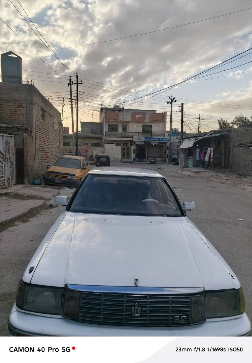 السلام عليكم
سياره هارتوب 
مديل 91بسمي رقم نكليزي  تحويل ثاني يوم 
رقم نجف مشروع وطني 
ايسر بلاد 
سيارة بلادية 
كير ومحرك بلاد خير من الله 
مكاني بغداد حميديه سعر 46وبيهه مجال حك جيه 
الاتصال ***********
