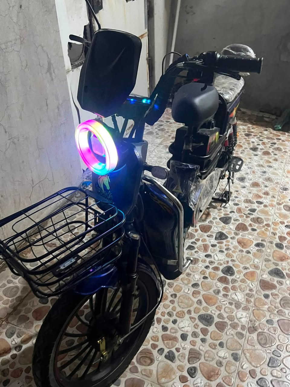 دراجةشحن للبيع حجم 20 عنوان منطقة حي بدر اتصل 📞*********** سك
