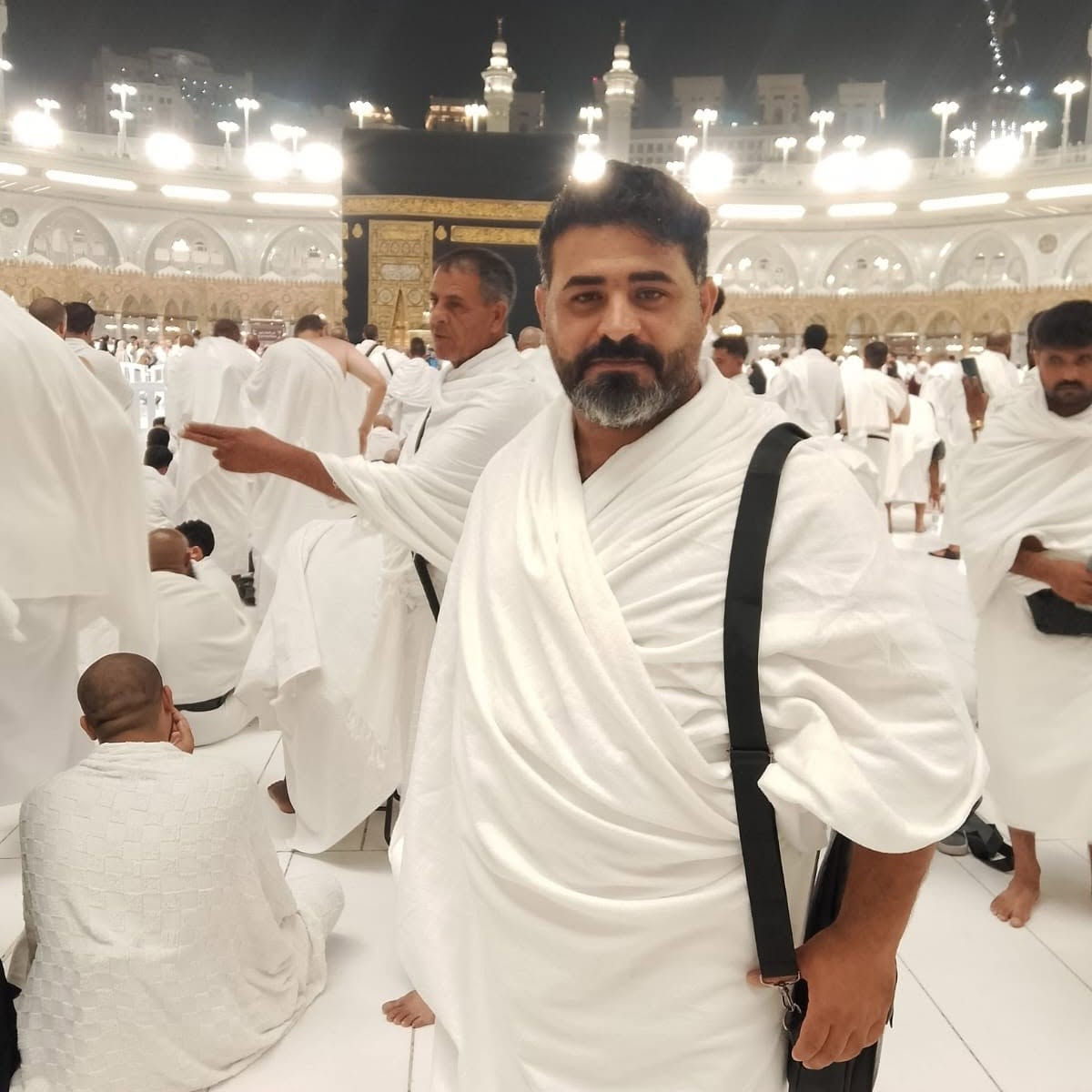 بفضل الله وتوفيقه، وبحمد من الله ومنّه.. 🕋✨

​أتمّ زوار وضُيوف الرحمن (معتمري مكتب سدرة المنتهى) مناسك العمرة المباركة بكل سهولة ويسر.

​نَسأل الله العلي القدير أن يتقبل منهم صالح الأعمال، وأن يجعلها عمرة مقبولة وسعياً مشكوراً، وأن يُعيدهم إلى ديارهم سالمين غانمين.

​نترككم مع جولة من الصور والمشاهد المباركة لرحلة الإيمان والخشوع من جوار بيت الله الحرام 👇📸

​لنسق خطاكم نحو الطاعة براحة واطمئنان..

✨ مكتب سدرة المنتهى لنقل المعتمرين ✨

📍 الديوانية - حي الجامعة - شارع 20

​#مكتب_سدرة_المتهى #عمرة_مقبولة #رحلات_العمرة #ضيوف_الرحمن #الديوانية
