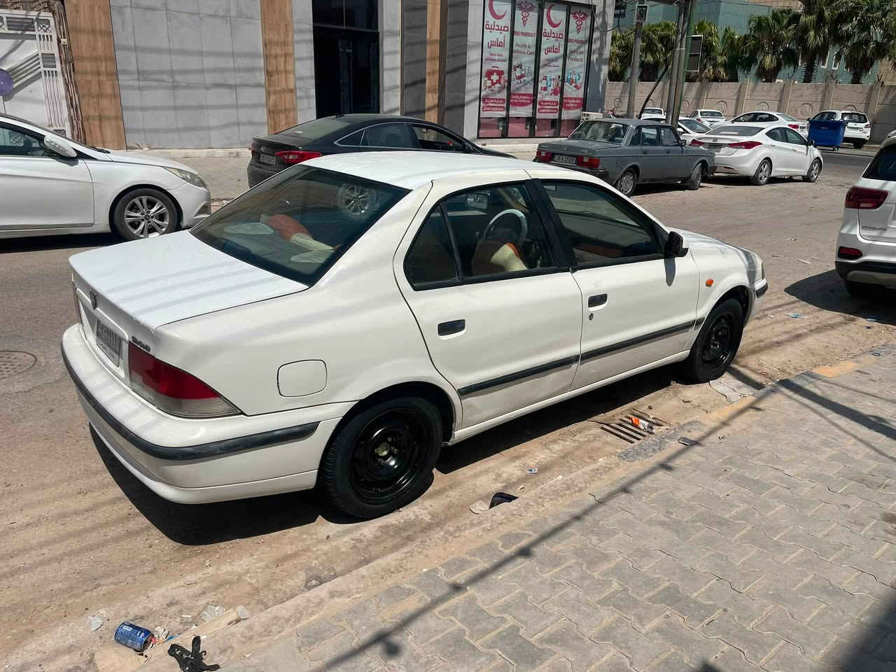 سمندموديل 2010رقم بغداد مشروع وطني
بنيد فقط تبديل بدون داخل 
كير ومكينه لا تنقيص ولا تبخير 
تبريد شغال 
حداديه حلوه 
خياسات مابيه نضافه فول 
مناقصه شي حله من الصور     السعر 35 وبيه مجال 
***********

