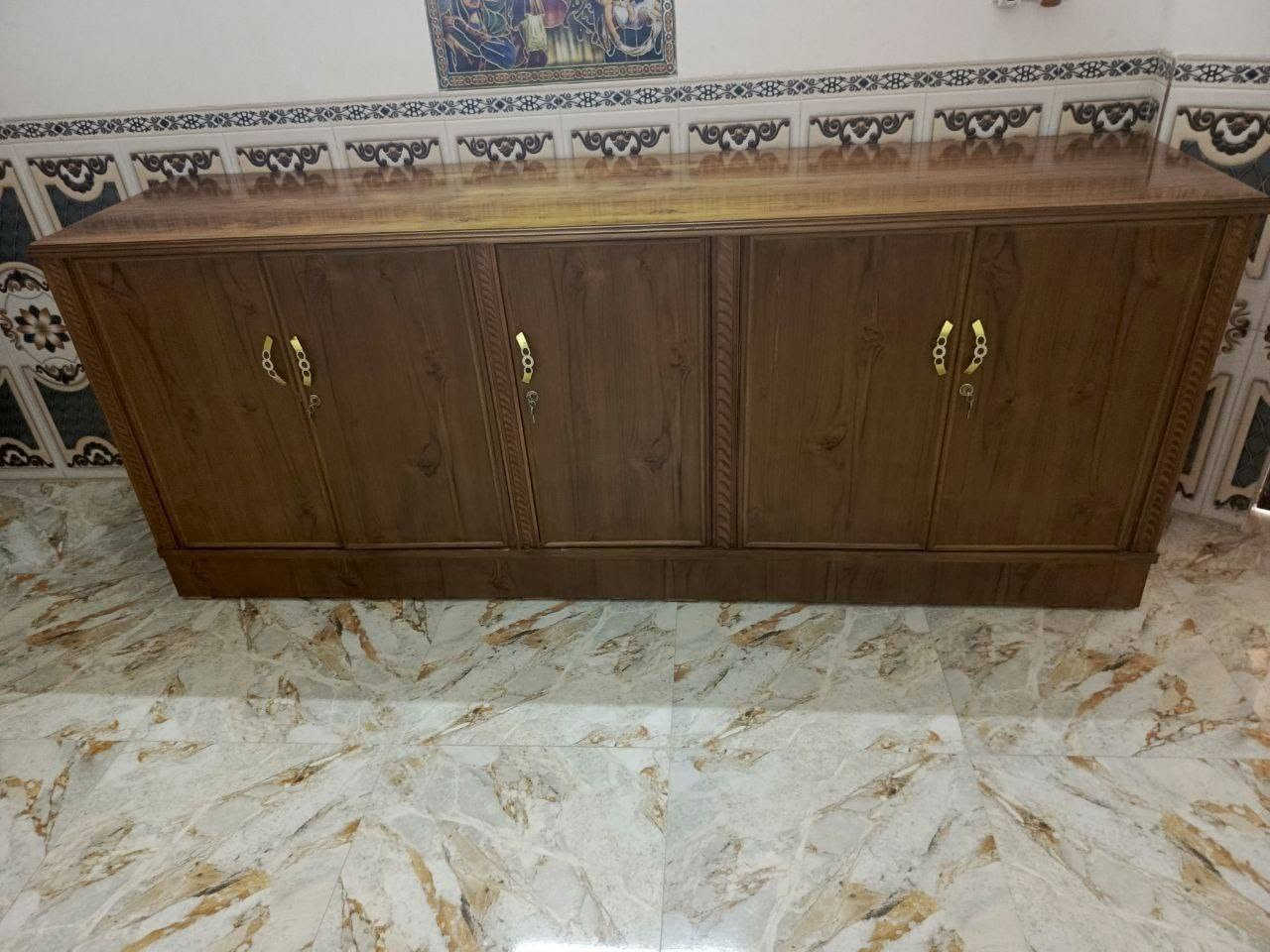 بسم الله بوفيه للبيع صاج تفصال خمس ابواب المكان ابو دشير ***********
