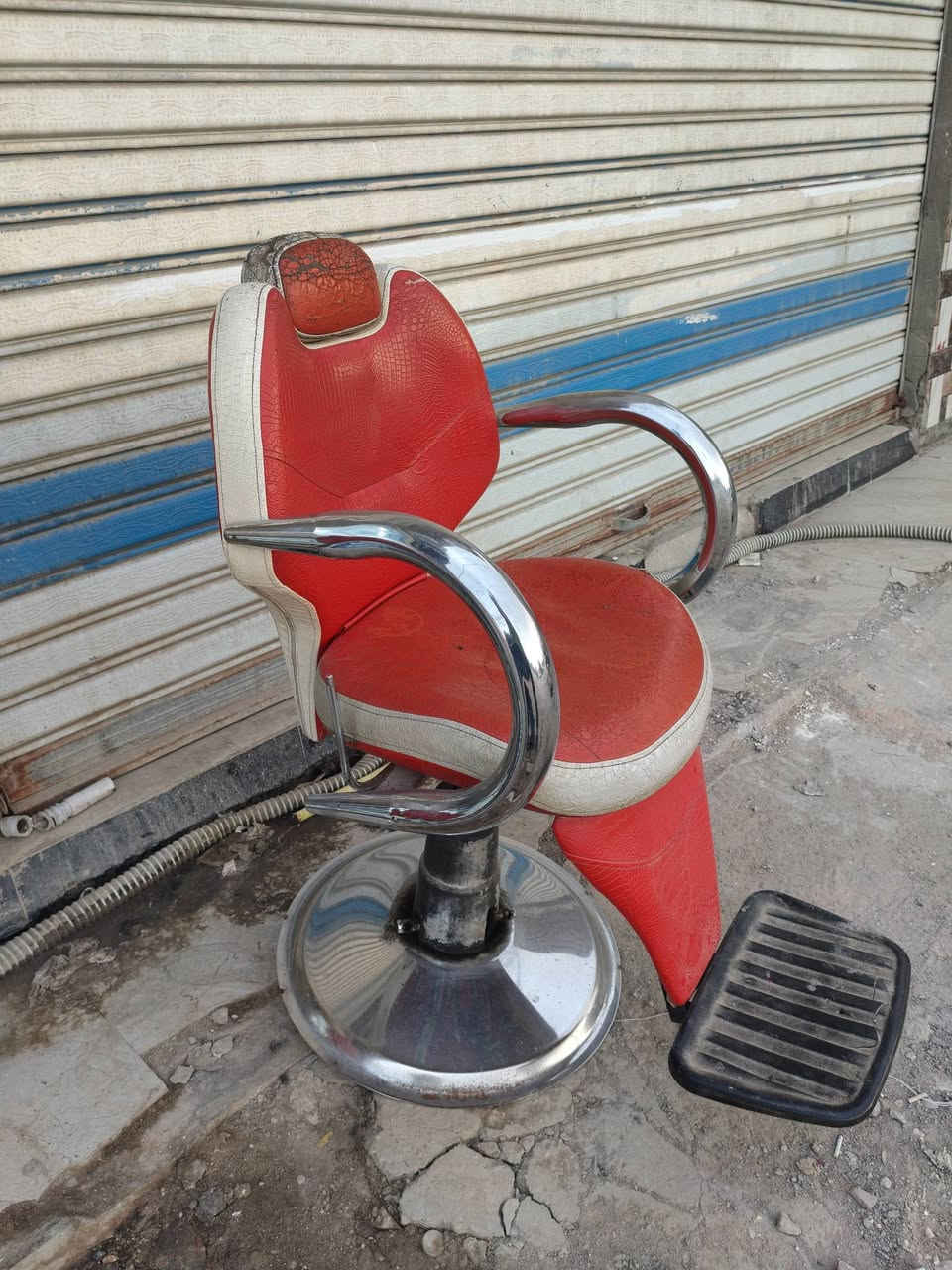 كراسي حلاقة • عدد ٢ • ناصريه مركز