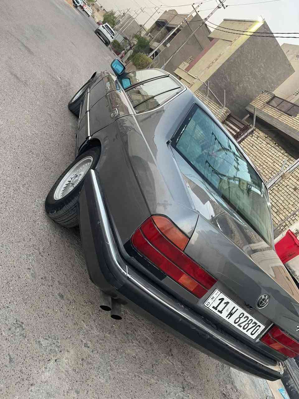 السلام عليكم من رخصت الادمن بي ام 740 ثمانيه سلندر كير وكينه كفاله تبريد ويه السويج ثلج صدر امامي خلفي جديد تخم تاير جديد كشنات كهرباء وارد ياباني مديل94 وين ميعجبك تراي اطلع السعر 50 وبيها مجال مكاني بغداد البياع وهذا رقمي***********

