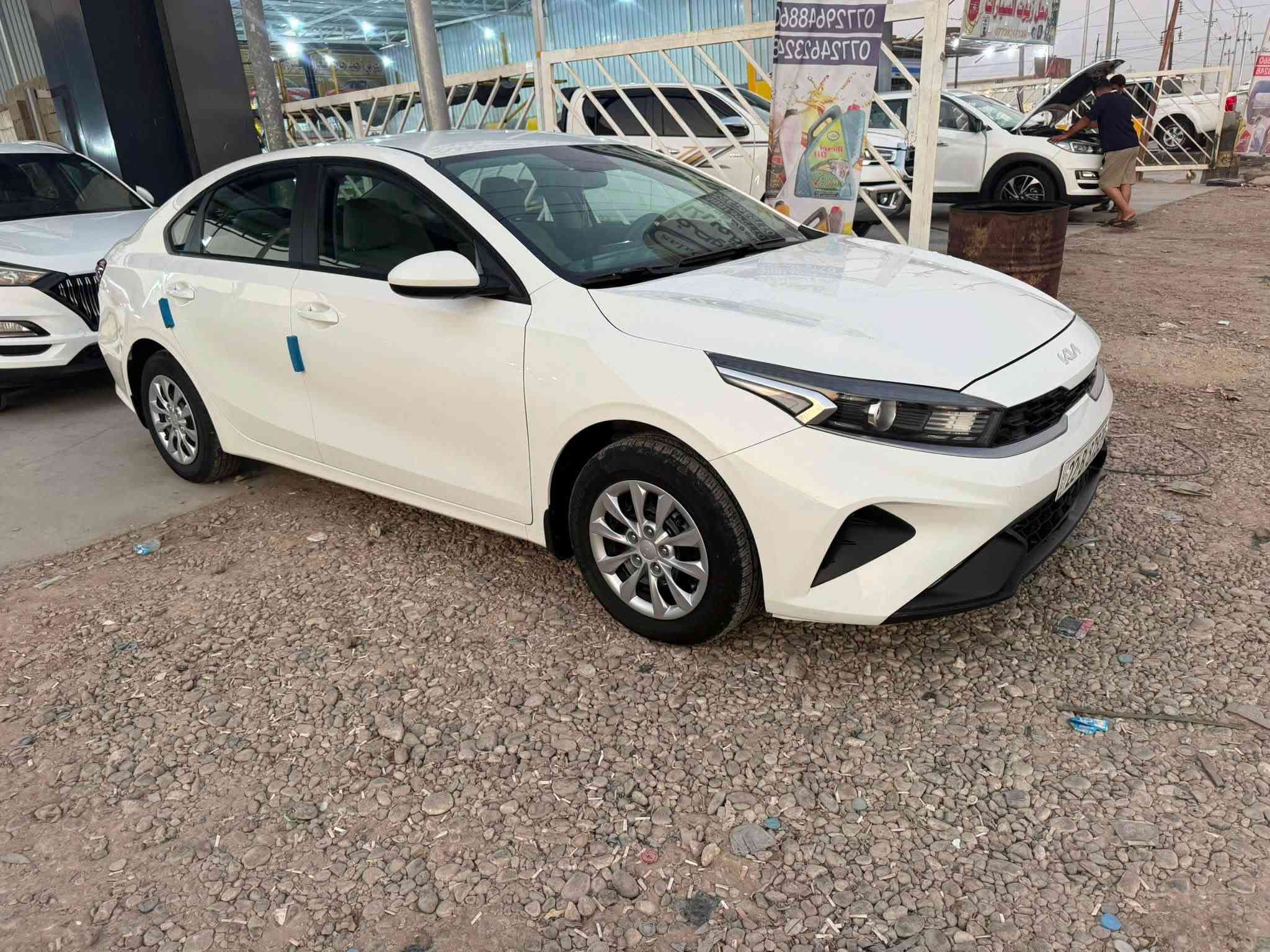 السلام عليكم كيا سيراتو موديل 2023 قطعتين تبريد
مثبت سرعة

لد نهاري 

سنوية جديده 

محرك 1600

بيها حالوب فقط

كفالة من ضربة 

وصبغ وكلير 

واسط العزيزية 

***********
