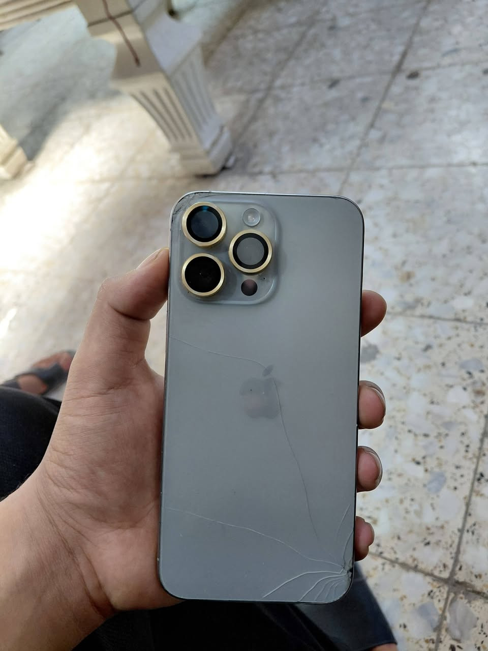 ايفون15 برو ماكس ذ٢٥٦ بطاريه ٨٩ بلادي جهاز فقط ضهره بيه فطر مكاني سبع البور رايده
ب٩٥٠ وبيه مجال رقمي ***********
