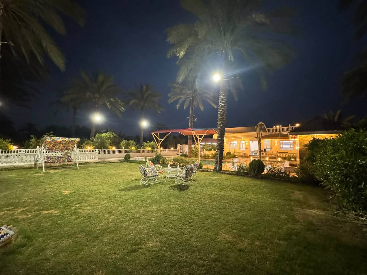 ‏عروض منتجع الزمرد السياحي
‏شفت مسائي200 الف 
‏شفت الصباحي150 الف 
عده خميس وجمعه 
‏ الاستفسار اتصل على الأرقام التالية منتجع الزمرد السياحي في بلد
***********
***********
