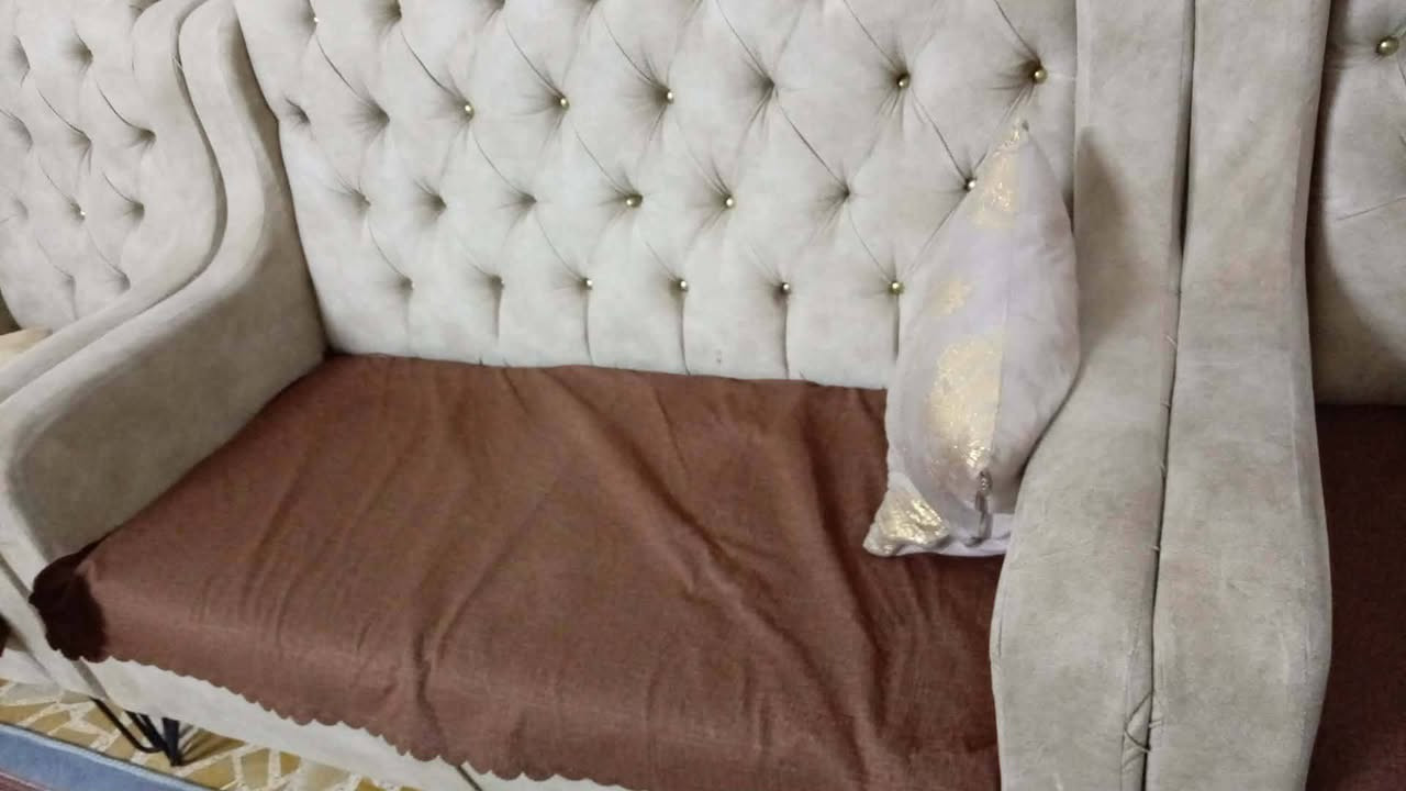 طخم للبيع. نظيف حيل  خشب عراقي 275 بي مجال العنوان الشوره يم مكتب الامن الوطني
الرقم. ***********
