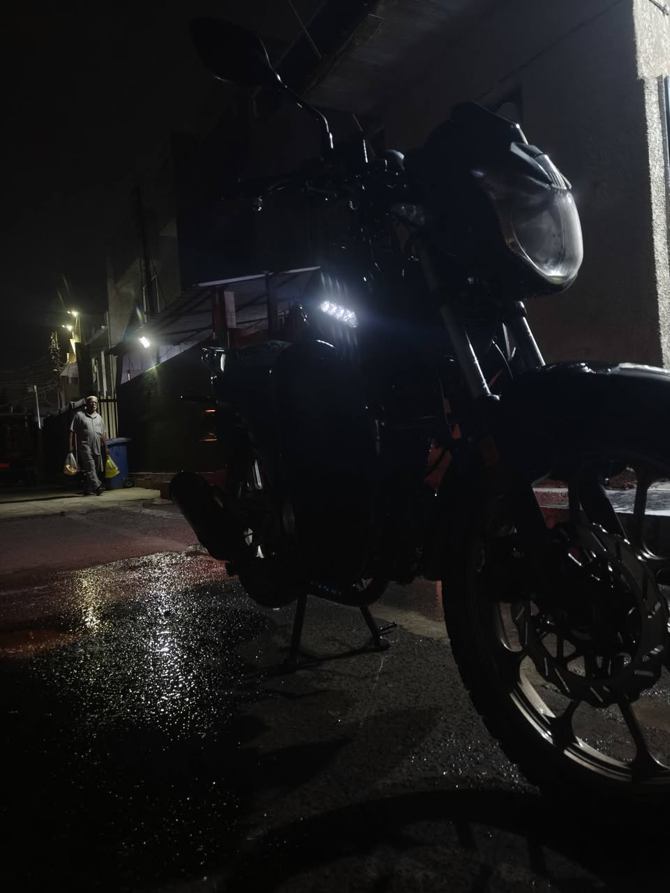 RK200 • موديل ٢٥ • ماشي ٣٠٠٠٠