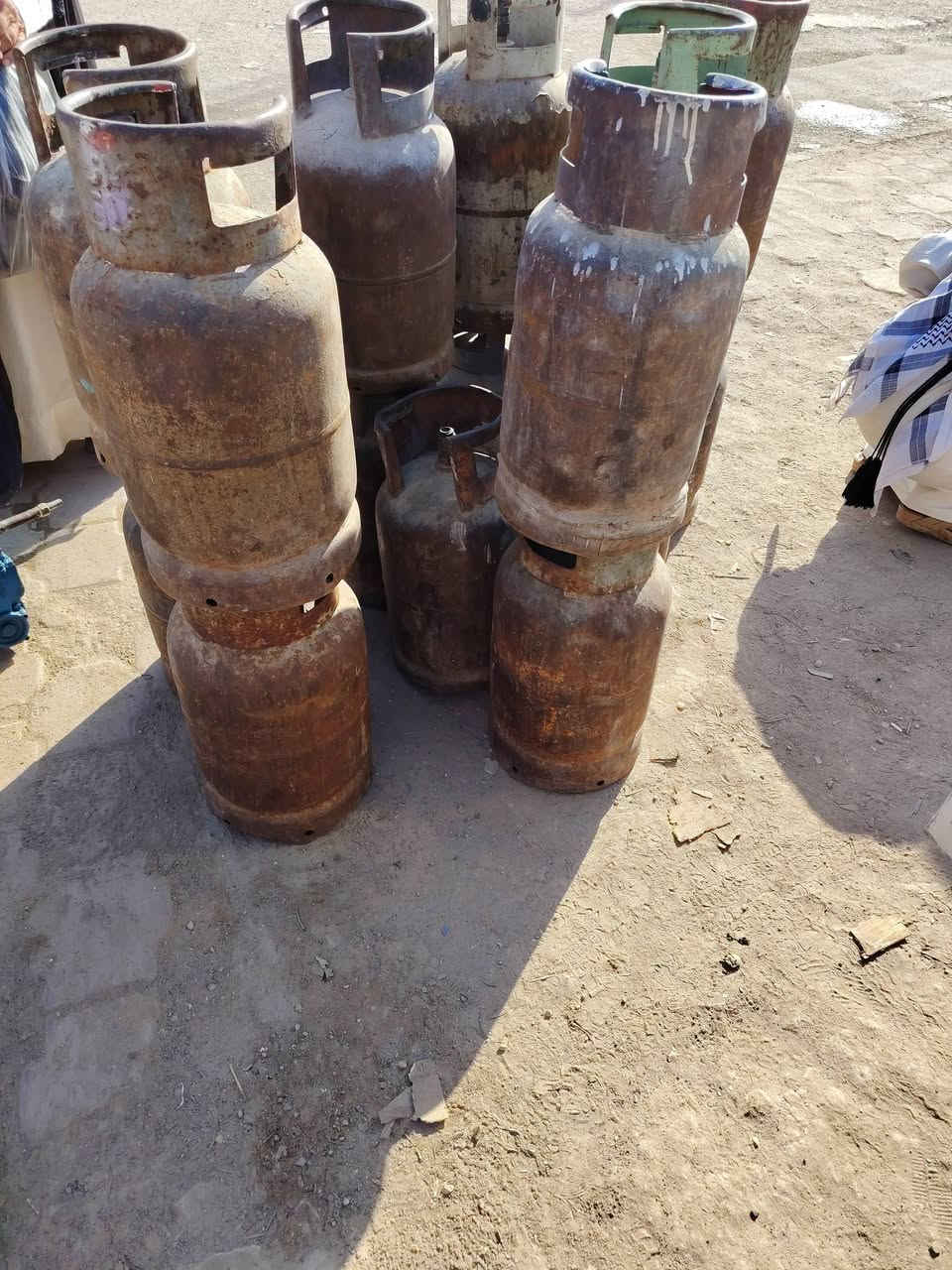 يوجد دباب غاز عراقي فارغ سعر دبه 60 عنوان ناصريه شطره ***********
