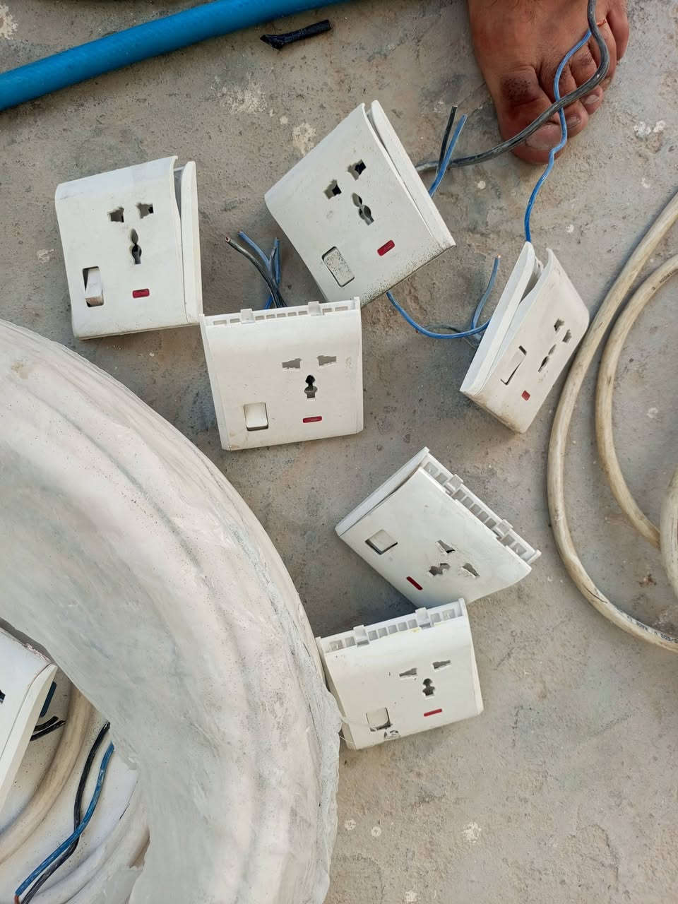 للبيع ***********

