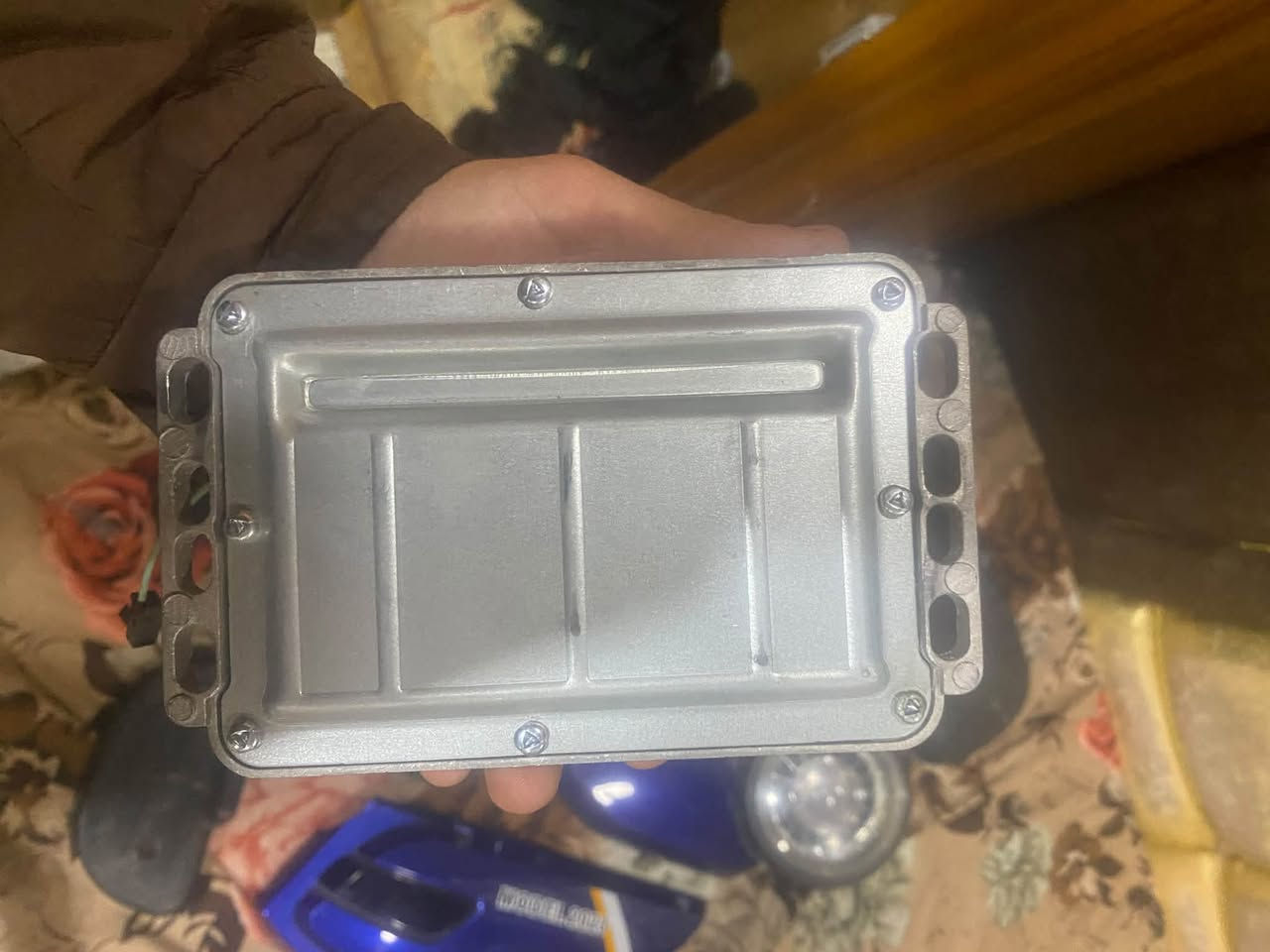 قطع غيار • اغراض للبيع • تفحس