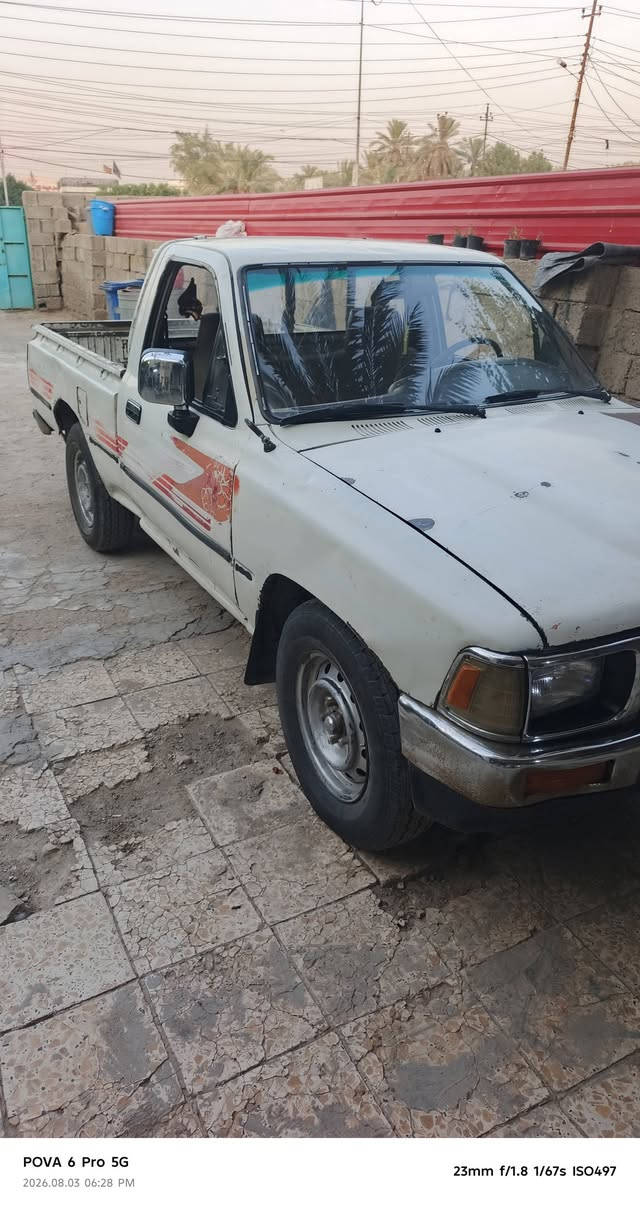 سلام عليكم تيوتا للبيع موديل 97رقم قادسيه سنويه نافذه سياره حلوه عوزهه ترتيب مكينتهه تجفيت جديد جواهه تخم تاير جديد السعر 48وبي مجال للستفسار ***********
