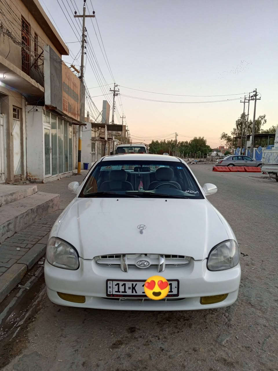 سلام عليكم 
سوناتا 2001
سياره نضيفه كلش 
كير ومكينه مكفولات شرط ترايك وين ميعجبك 
مكينه 2000 
تبريد ثلج 
حداديه زينه 
تخم تايرات جدد 
الكهربائيات كله شغاله 
وشادله لايت شرط يسوي الشارع نهار زنون أصفر الأصلي 
مصبوغه عام مكفوله من الضربه القويه 
دواخله جديده شاشه 
سماعات كلهن جدد شادهن
سياره مال جناي ومرتبه على ايدي 
مكاني نجف 
السعر 53 وبيه مجال قليل 

‏‪***********‬‏

