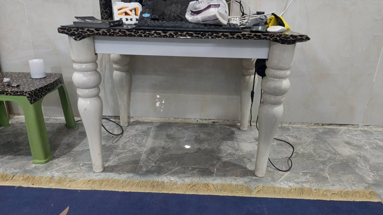 مجموعة • للبيع