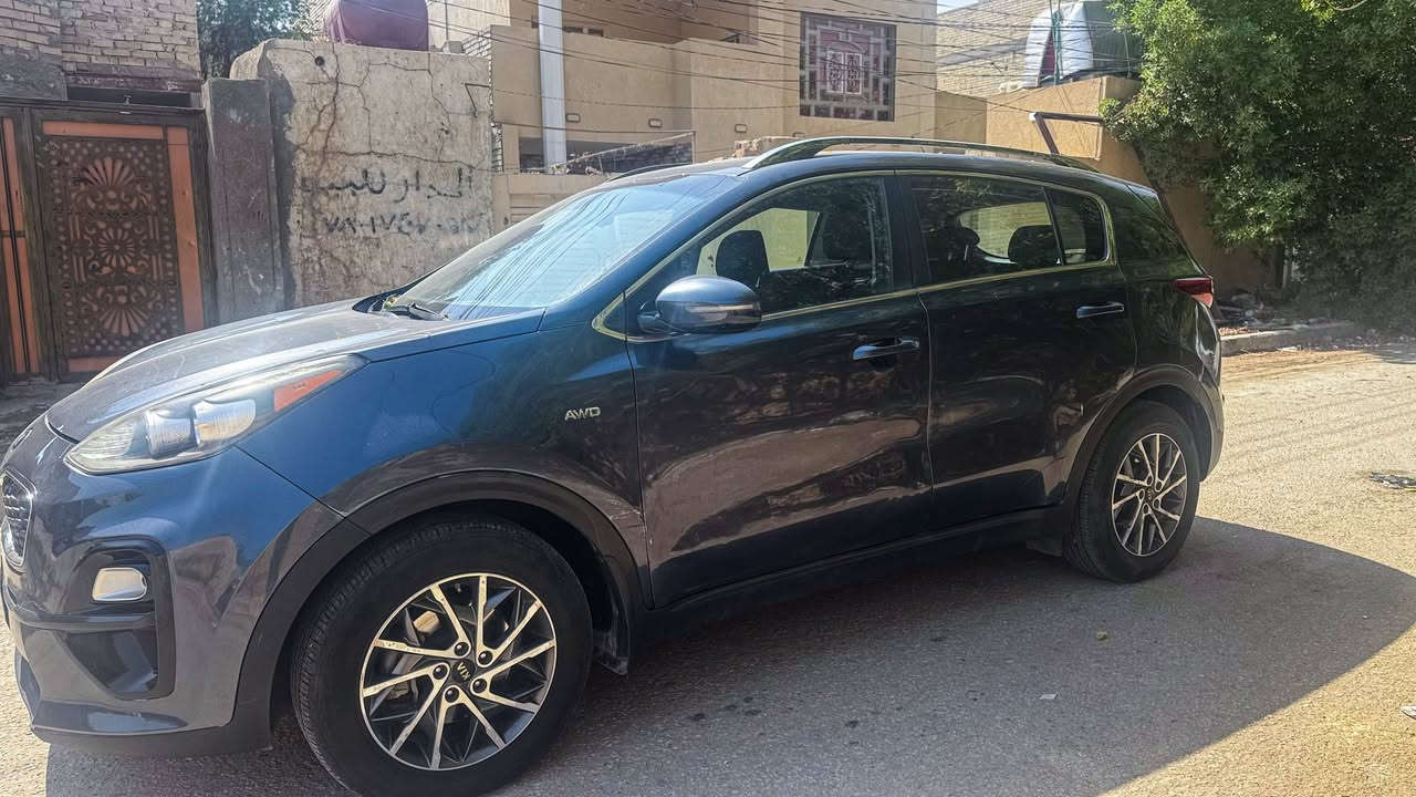 سبورتج وارد امريكي 2019
صبغ حزام السياره جاهزه كير محرك حداديه 
نص فول عاديه محرك جي دي اي المكان كربلاء 
***********
