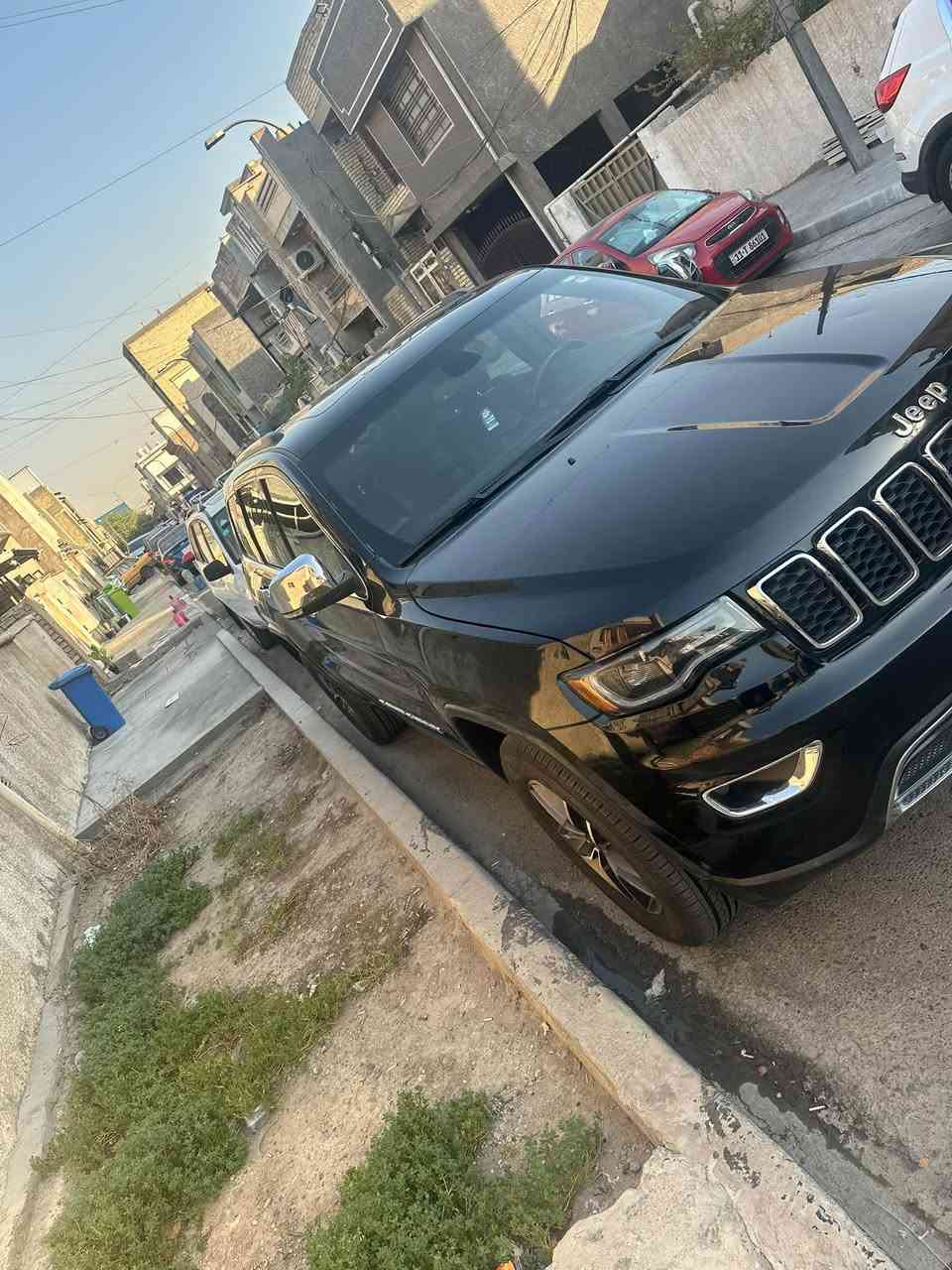 جيب مديل 2022 باسمي مواصفات لمتد فوللل حادثها بنيد صبغ ارابع اصابع صبغ من خلف الجاملغ ثنيهن جاملغات ماشية38الف مايل   للتواصل والاستفسار ***********
