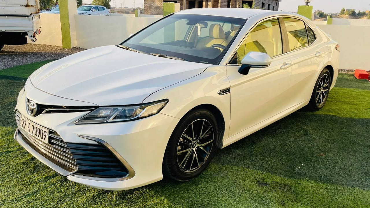 السلام عليكم
كامري 2023 LE خليجي 
ماشيه 250 بدون ضرر شرط 
السياره جاهزة بيهه ملاحظات بارد بيهه البونيد مفتوح شرط بدون داخل اوضرر قوي 
صدر +كير +محرك +تواير +كهربائيات شرط
السياره احلى من الصور ومال جناي
شرط التحويل سنويه وهزه جديد 
السياره حيل جديده وجاهزه ماناقصها شي✅ 
السعر 193بيهه مجال الشراي بسيط    
       (ملاحظة)                 
 اعتذر عن بيع الأقساط او المده
ذاماتفيدك عبرهه 
مكان السياره صلاح الدين /الشرقاط /معرض الجوهرة
*********** 
***********
