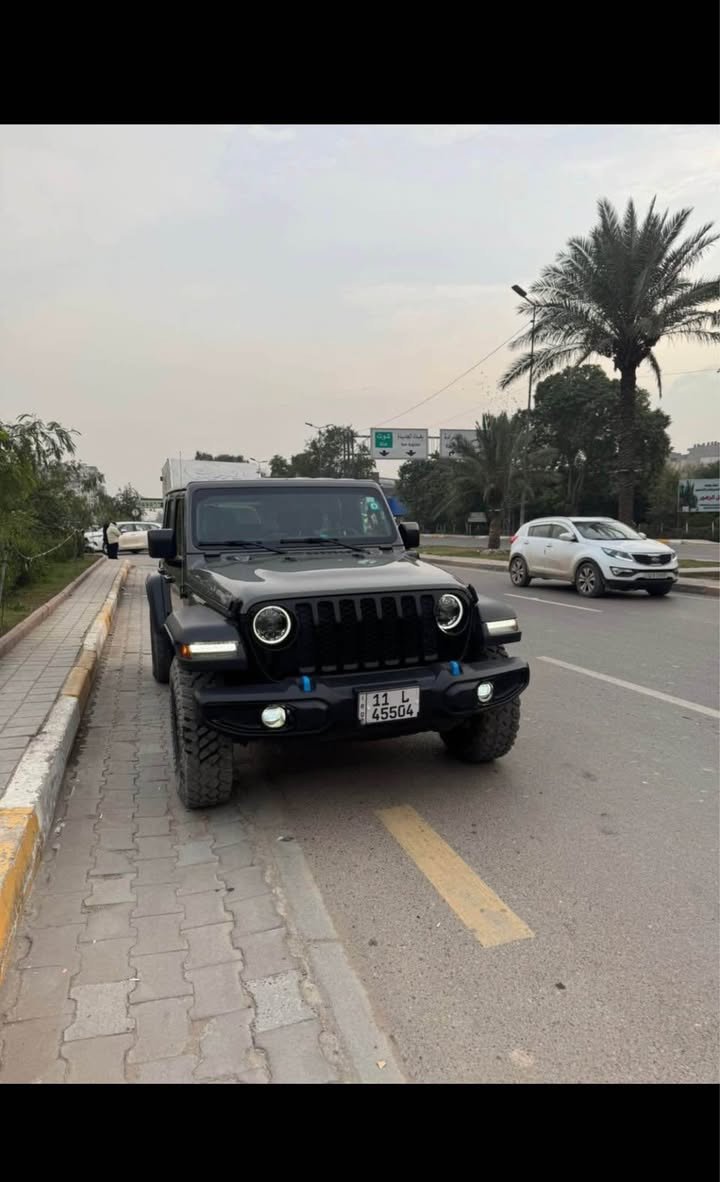 رانكلر ٢٠٢٣ • زيرو ١٢ ألف • هايبرد 4xe