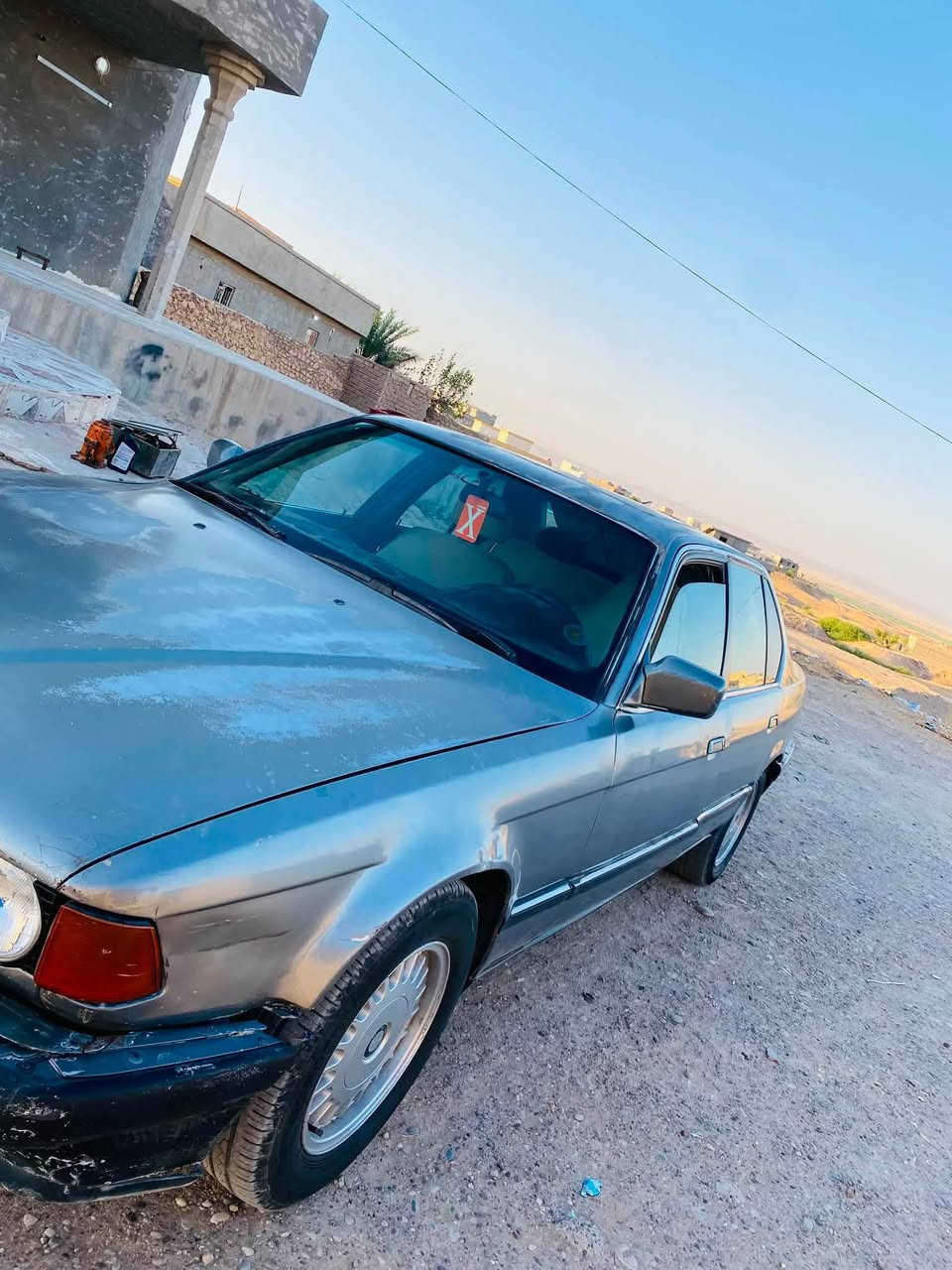 السلام عليكم
بي ام موديل 1991
شرط التحويل. مشروع وطني 
كير ومحرك شرط 
كهربائيات كلهن شغاله
للبيع  السعر 30 وبيها مجال 
ويرهم مراوس حسب القناعة 
ملاحضة (شيال الگاردن مكسور)
هـ ***********
