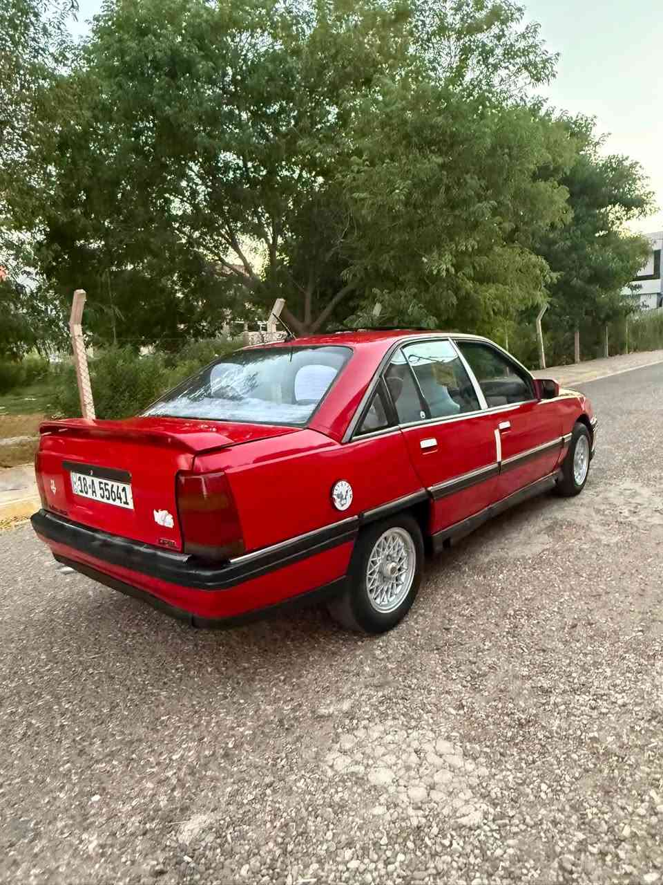 أوبل اوميكا موديل 1991 مشروع وطني سنويه لحد 2030 مكينه شرط لا صرف ولا بخار  20 بلادي سياره ماشاءالله مآبي اي نقص شرط تحويل مكان سياره بكركوك سعر مناسب جدا رقم الهاتف ***********
