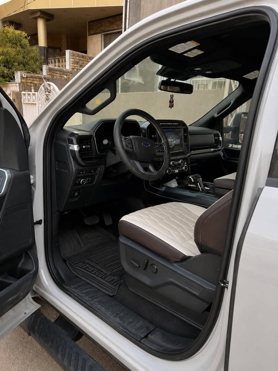 فورد F150 • دفع رباعي • حادث بابين