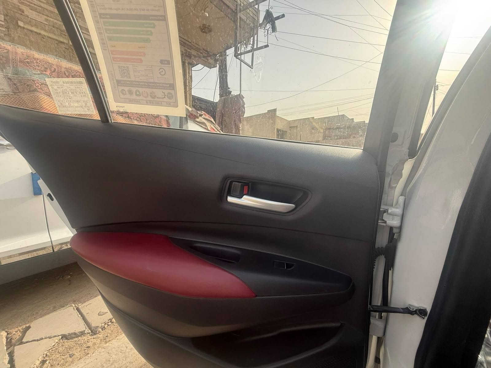 كورلا هايبرد • ٢٠٢٤ • ٢٧٠٠٠ كم