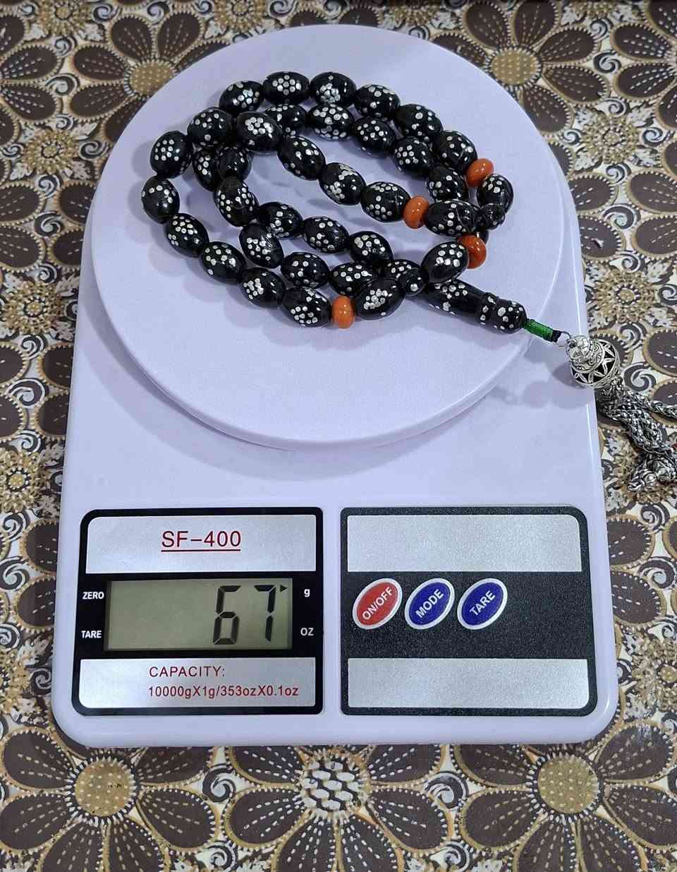 يا الله … 🌹
يسر حجازي قديم 📿💯
العدد ( 39 ) خرزه دك بقلاوه  نضافه  تامه…
فواصل مرجان  مع مرجان اصلي بلكركوشة
ملاحظة كركوشة مو فضه … 👉
… وزن صافي السبحه ( 67 )  غرام… 

ملاحظة ابيع شرط يسر حجازي قديم… 
 خلاف الكلام ترجع… 

الشراي فقط يتواصل خاص ... 
ما راوس بيع فقط احبتي الغالين ...

 تواصل واتساب او على رقم ***********..
يوجد توصيل كافه محافظات العراق. 🚛...
