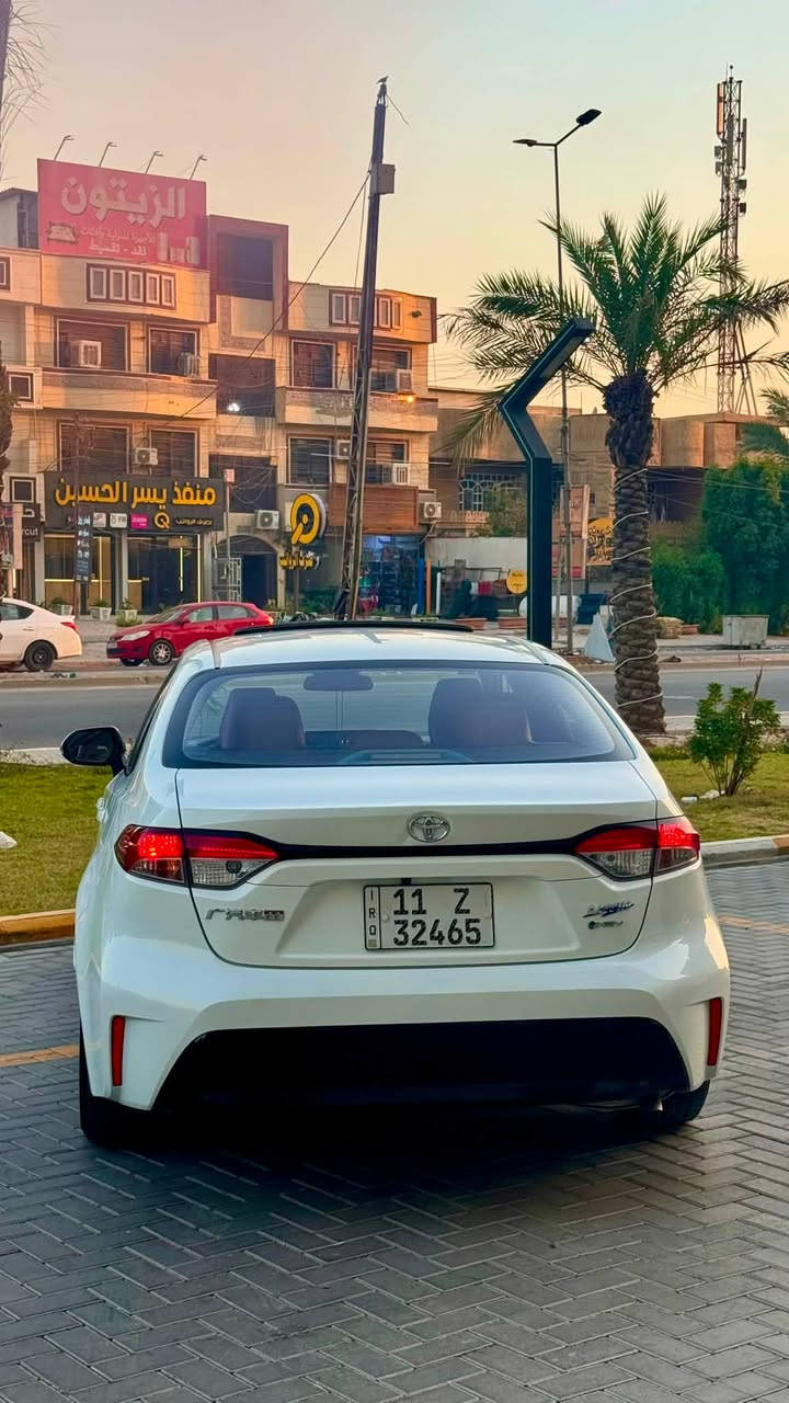 تويوتا كورولا 2024(هايبرد) بأسمي
الموديل: 2024(ممشى 34 ألف كم فقط
 المحرك: 1800 سي سي (اقتصادي جداً
السيارة كفالة عامة من (صبغ وفتح  وتبديل وحالوب )
بيه 3 اماكن pdr  صغار كد اربع اصابع 
 المواصفات: فتحة سقف (سلايد) • جنوط 16 إنش • مقاعد جلد لون احمر❤️سيارة جديدة بمعنى الكلمة 
• نظام رادار متطور وتحديد مسار
 الحالة: تراي زيرو، جاهزة بالكامل وبدون أي مصروف.
 الموقع: بغداد – حي الجهاد / حي الحسين
 السعر: 151 ورقة (وبيها مجال بسيط).
📞 للتواصل: ***********
