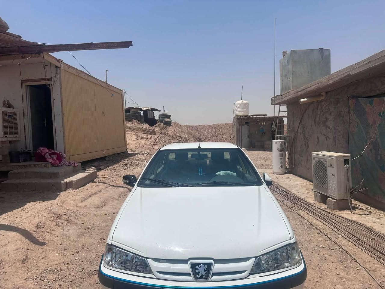 بيجو ٢١ نظيفه مكانهه بغداد راعيهه كوت بيهه طخات بسيطه مكانات مامكحله  على قناعتك جيكهه تبريد خير من الله مكينه نظيفه السعر ٧٠ وبيهه مجال وتدلل بغداد مدينه الصدر الاورفلي ***********
