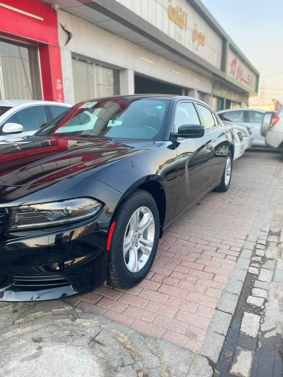 جارجر 2023اصل
موصفات sxt 

بسمي سياره 

حادثهه موضح بصور 

مكينه 3600 ✅

سعر 215✅

عنوان بغداد بلديات 

***********شراي يتصل
