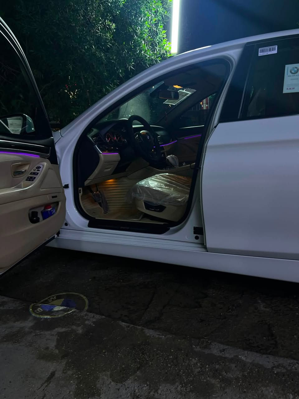 سلام عليكم 🫡
كفاله عامه بدون صبغ….BMW f10 

530i 

N52 

سياره جديده بمعنى الكلمه مكينه كير حداديه كله بشرط 

سياره متعوب عليهه هواي احله من صور داخل كريمي غرفتها نضيفه كلش  

تخم تاير جديد باتري جديد 🆕 
مواصفات السياره 👍

ابواب شفط شغلات 

كامرات 360 
خمس برد+ الخلفيه كهرباء شغاله 

سياره رقم اربيل باسمي شرط التحويل بدون وكاله 

مكان السياره الديوانيه 

 ***********

السعر 190 وبيهه مجال قليل 

كلشي موجود مايعجبك السعر اعبرها تحصل احسن منها

