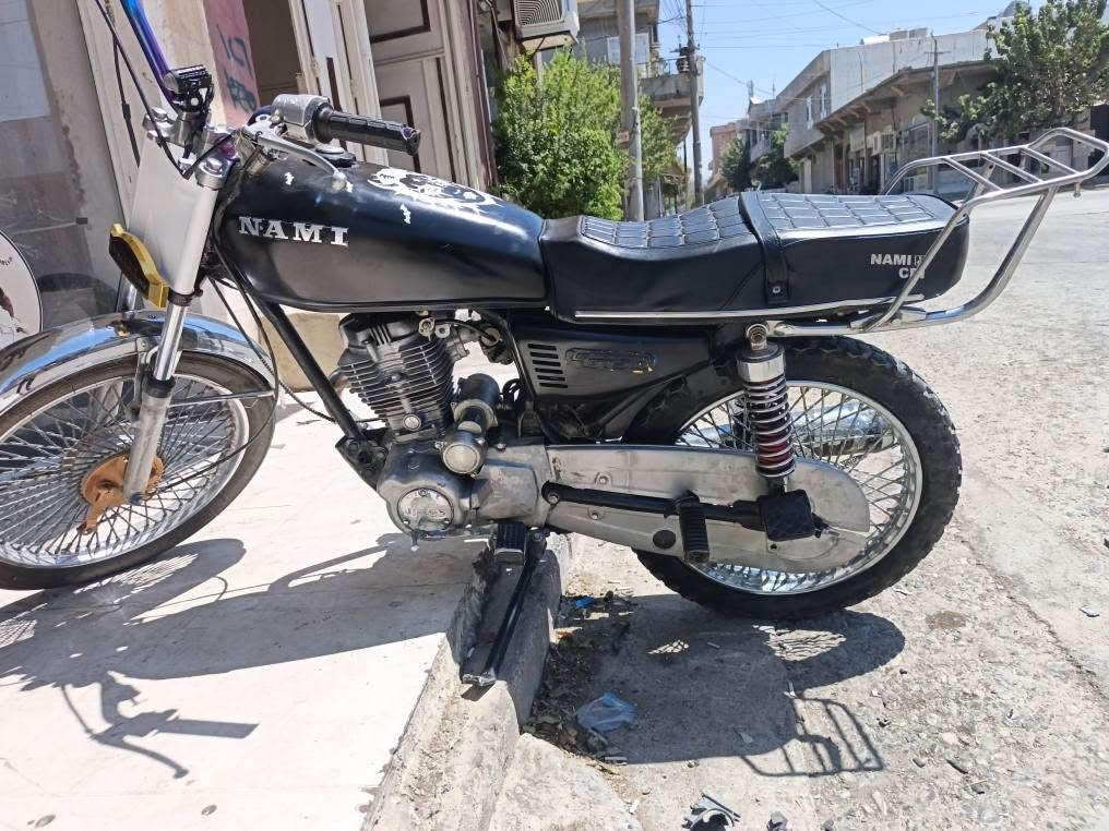 بةناوى خواى گةورة تولةكةى بةهاريم بوهيناويت مةكينة ٢٠٠لة٣پيشى بةرز نةكرد مةى بة كامل سيرفز كراوة موديل ٢٠١٧سيعريى ٢٩٠مةجاليكى برايانة بةشةرتى گيرومةكينة نةرون نةسةوتى تيدانية ايرانى ئةصلية شوينم قةلادزيية ***********واتساب فايبةرى لةسةرة شوينم قةلادزى بشدار, السليمانية
