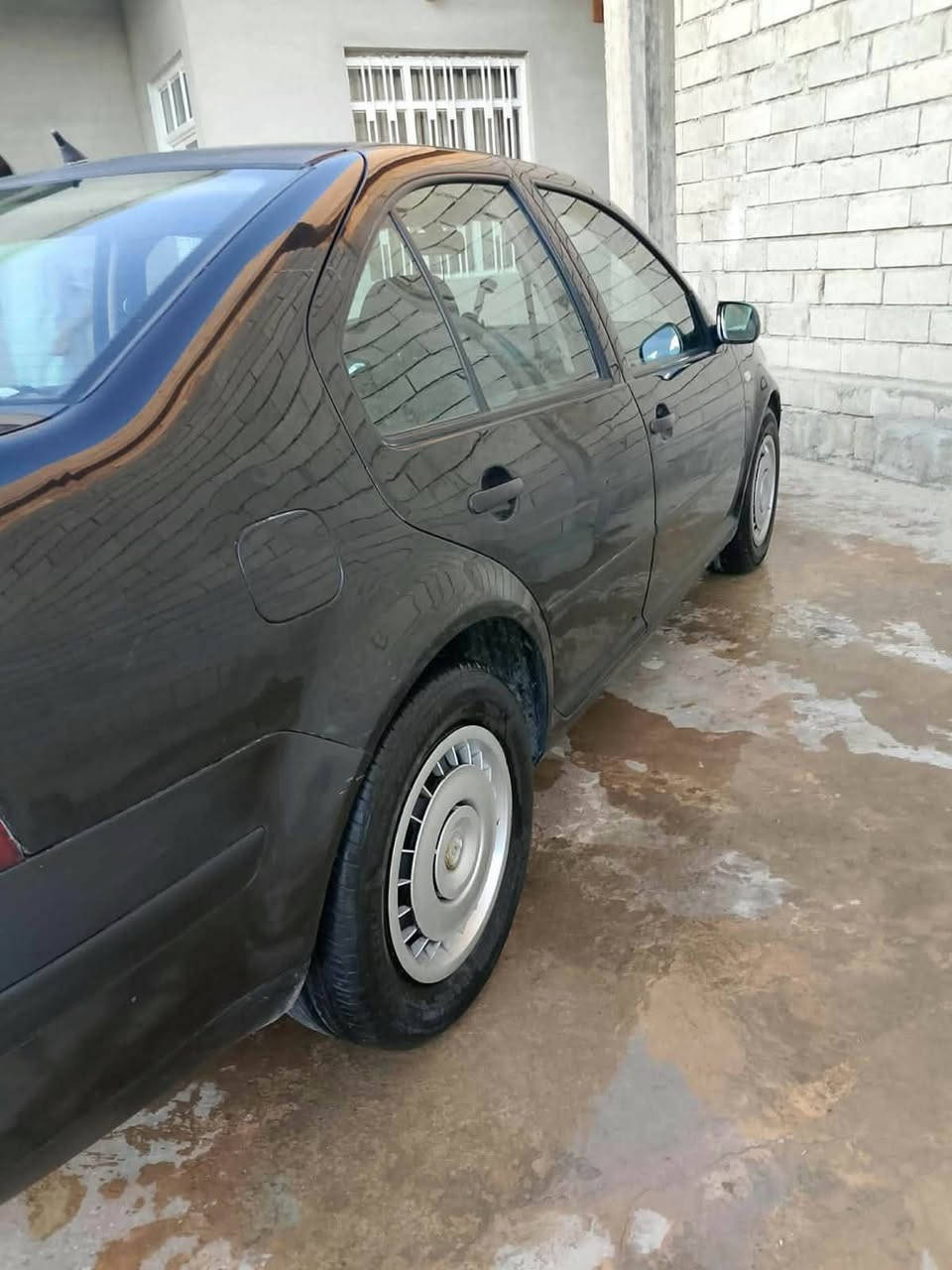 السلام عليكم 
مكلف بنشر.... گولف موديل 2003محرك وكير شرط كير اتوماتيك.... تواير جديد باتري جديد... رقم جديد انكليزي سليمانيه.. قبل اسبوع.. دخلت الهزه.. سنويه جديد ا
تبريد... ثلج🥶🥶... وشرط.. طخم امامي جديد خلفي جديد اتراي يخبل وين متريد اطلع بيها 
وشرط تحويل وكالة بكيفك شرعي يبيعك... السعر 46
***********... رجاا لحد يراسلني مكلف بنشر 
خابر. صاحبها وينطيك تفاصيل.... وحياكم الله...
