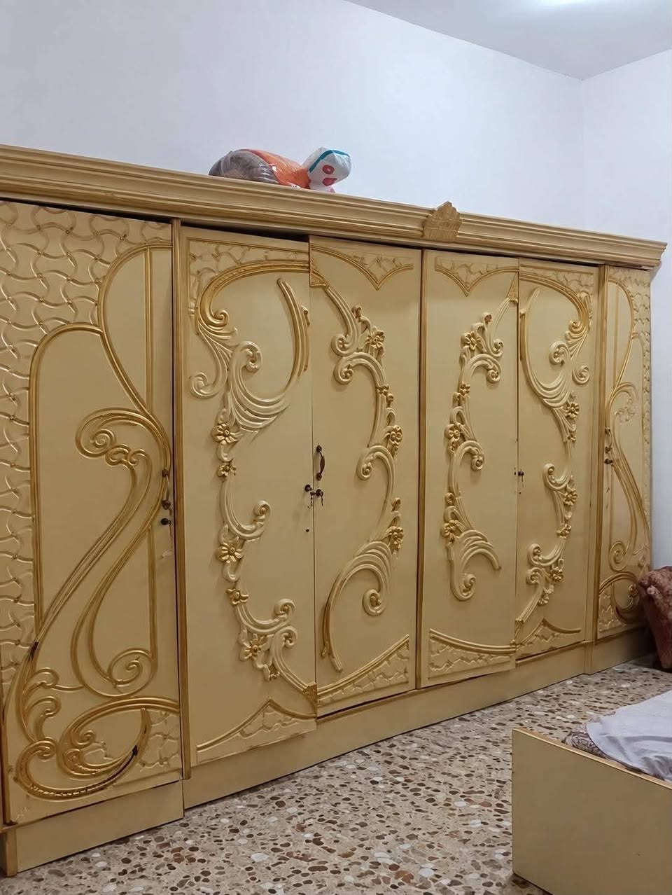 غرفه 200وبيه مجال مكان نجف حي النداء +964 784 540 4094
