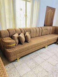 ديوانات جدد • ٢٢مقعد • خشب بلاويد اسود
