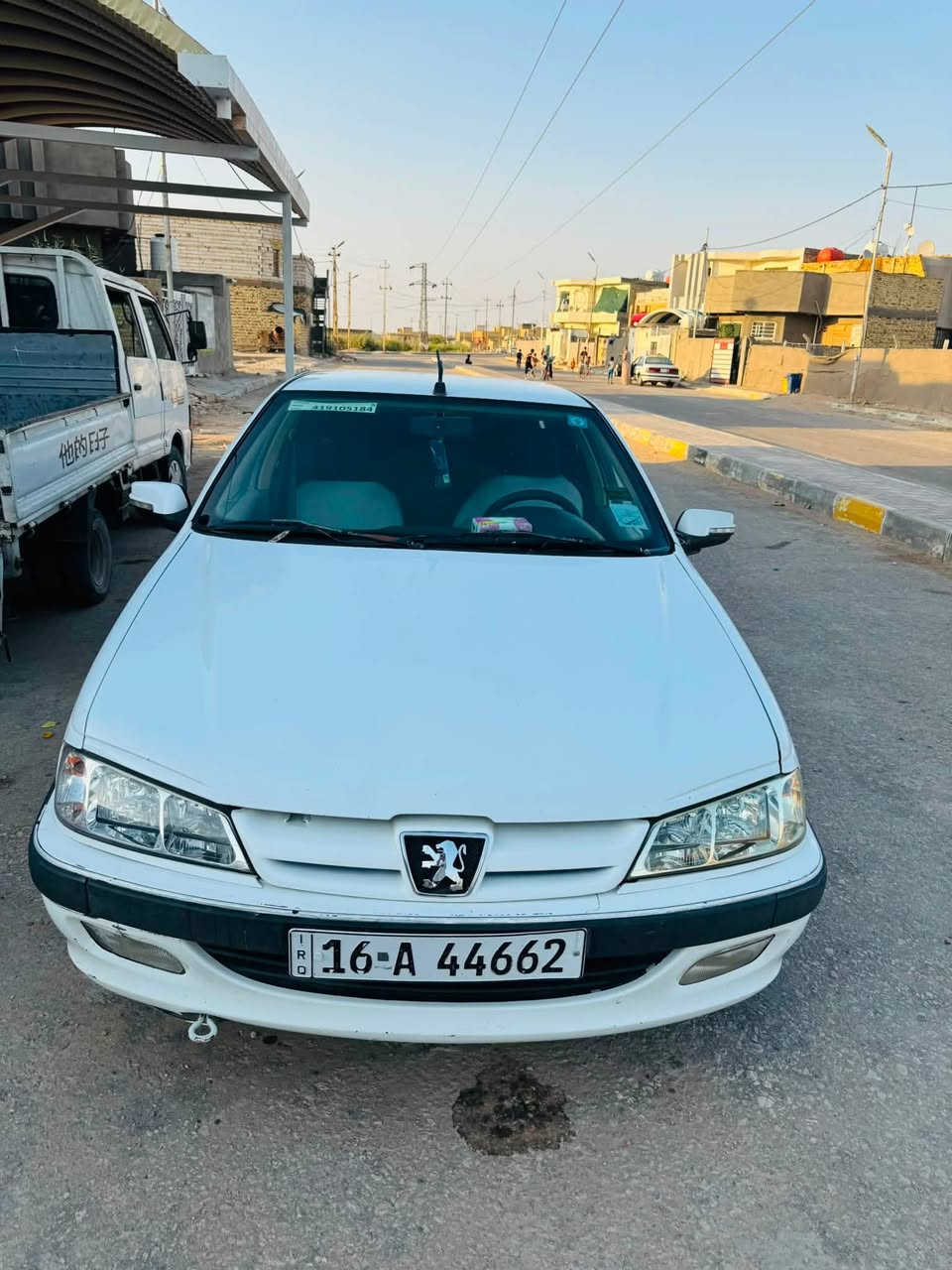 سلام عليكم سيارة بيجو بارص موديل 2018  واتماتيك فرنسي اصل سنويه ل 2030
محرك كفاله شرط لا تنقيص ولا تبخير
كير حداديه تبريد تخم تاير كله جديد كهربائيات كلهه شغاله
السياره جاهزه كل نقص مابيهه ترايك وين ما يعجبك
السعر 45 بيهه مجال الرقم *********** الديوانية مركز المدينه
