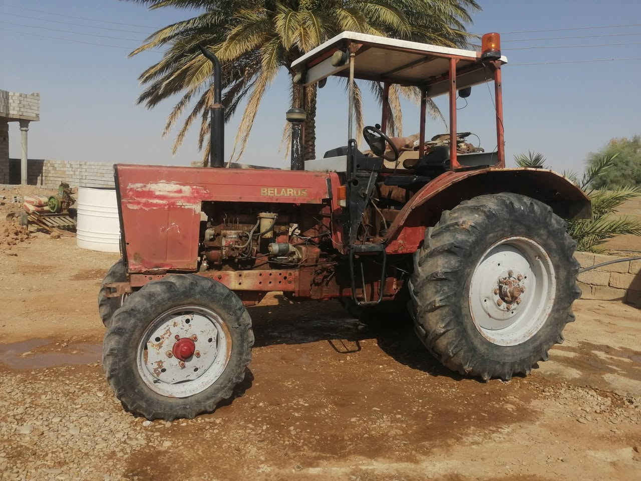 السلام عليكم

مكينه بلاروس للبيع موديل ٢٠٠٢ مكينه جاهزه من كلشي محرك مكفول من التنقيص و التبخير كير اكسن مكفولات ستيرن محور جك  كهربايات جاهزه سلف نكره مكينه نضيفه كلش ومرتبه شد وكرب مابيهه نقص لو برغي متخلي عليهه لو الف دينار

السعر  ٢٥٠/ ٥مليون وبيهه مجال

المكان ديالى قضاء مندلي

الشراي يتصل ***********

