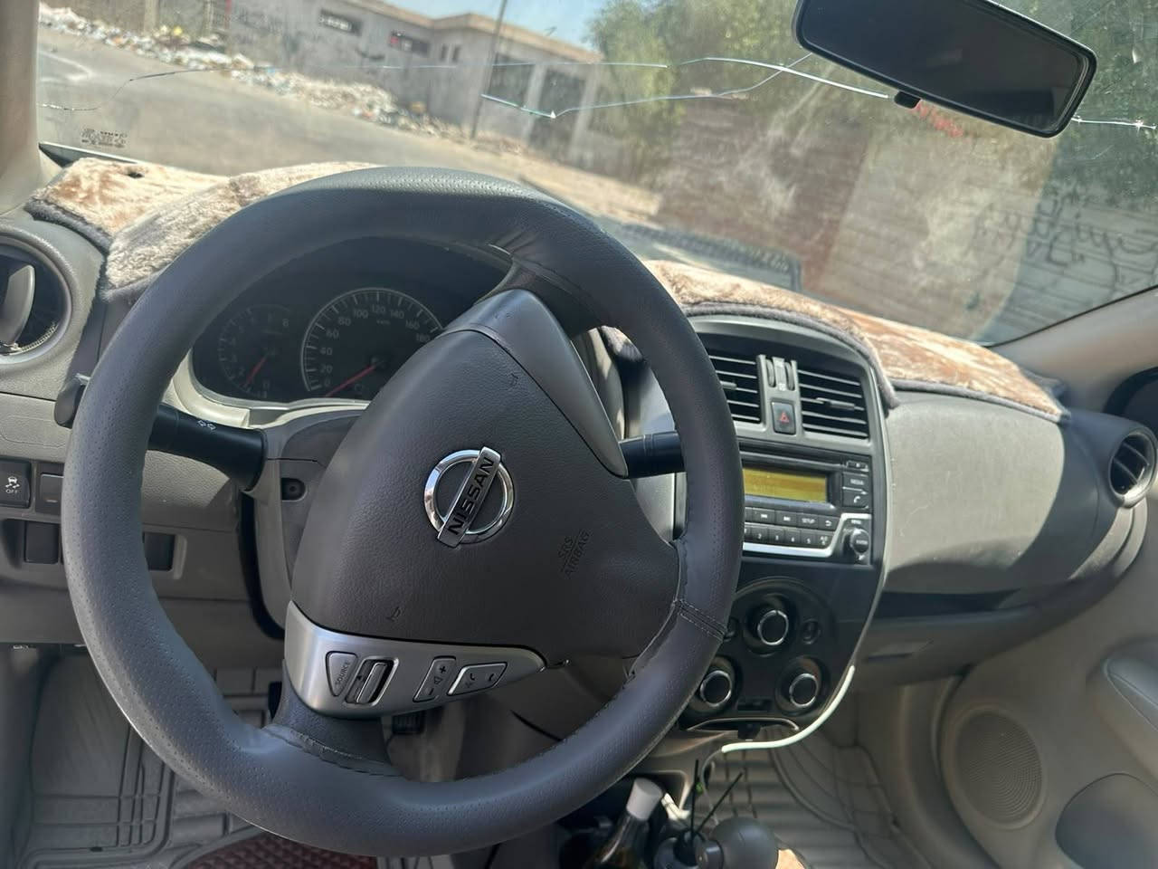 السلام عليكم نيسان صني 2019 لبيع سياره بيه بنيد وجاملغ ولغد جاملغ مليوح. سياره تخم تاير قبل سبوع شاده وتخم وياله باتري جديد تبريد سويته عل أيدي منظومه كامله منظومة زنون مكينه جديده سياره ما عايزه شي رايد ٨٣ وبيه مجال مكاني نجف للتواصل واتساب وتصال ***********
