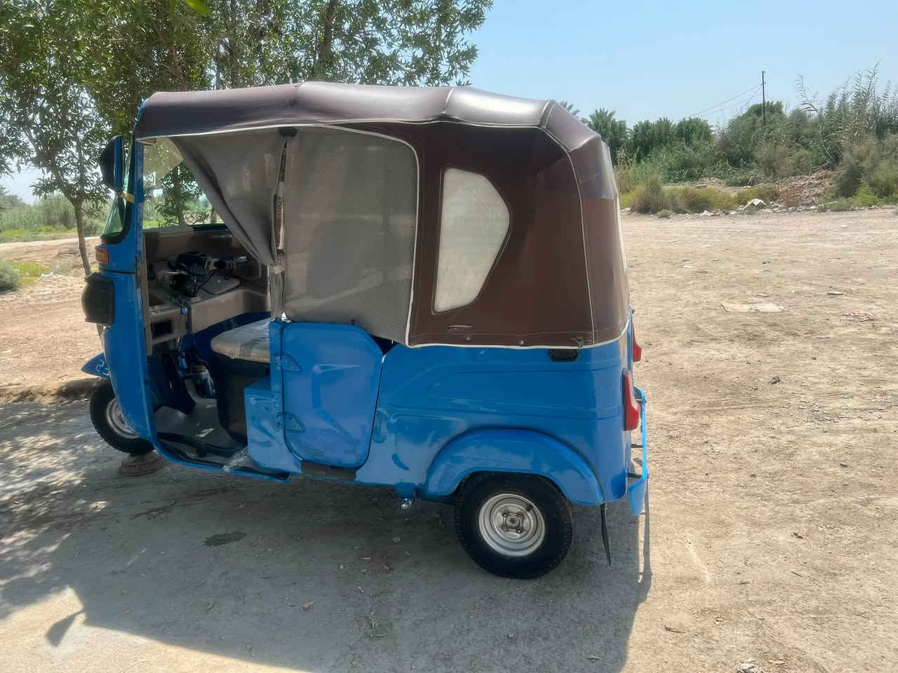 للبيع ٢٢ مرقمه رقم إنكليزي باسمي مداور ثاني يوم مكينه مجفته شرط شركة مابيها كل نقص كبل لشارع معمره دوس مكاني بابل المسيب ما أكلك اتصل علمود السعر ولا أتعبك سعرها ٨٥٠٠ وبيها مجال  بسيط ***********
