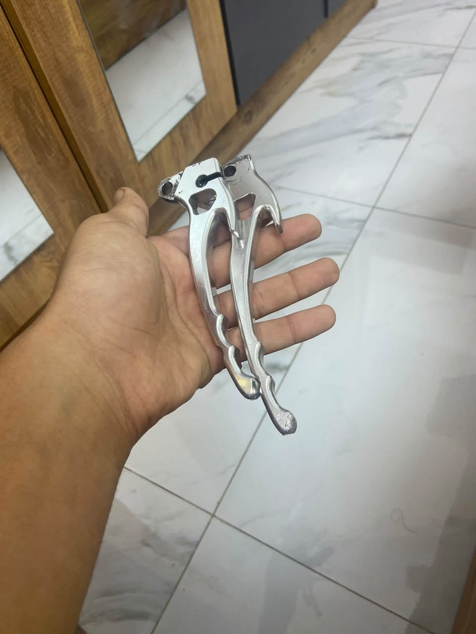 يدات وفلاوين اصليات مال سكنس عام سعرهن خاص مكاني صليخ ***********
