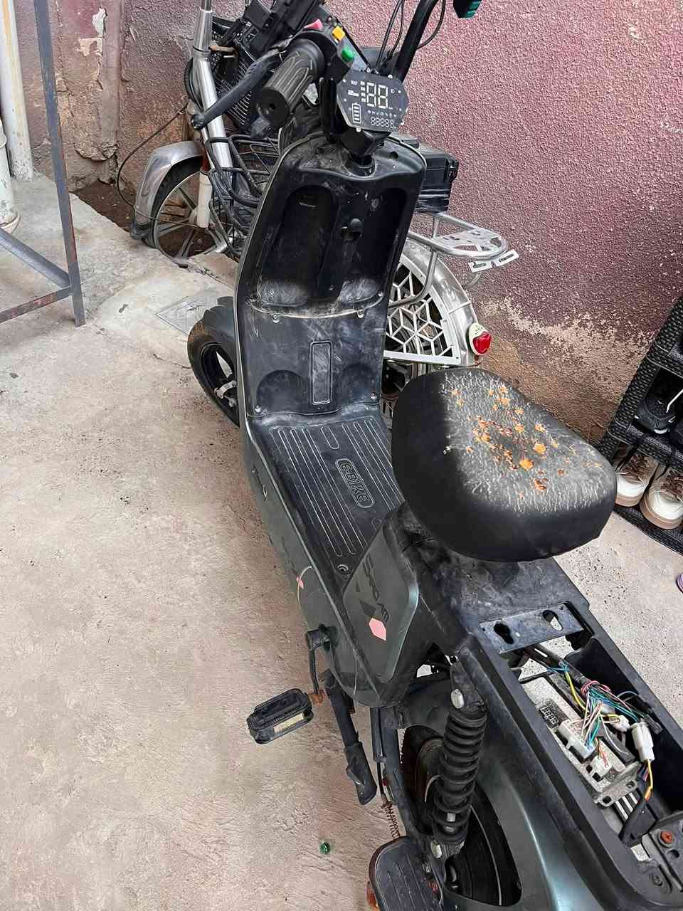 م طورات شحن للبيع فحم ادفع سعر عجبني ابيعك
الرقم ***********

