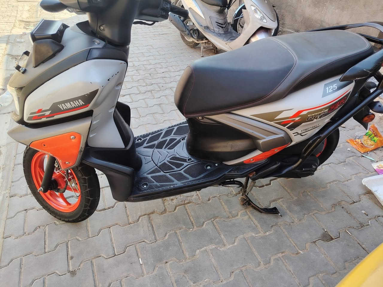 البيع 24 امراوس بزت ار
***********
