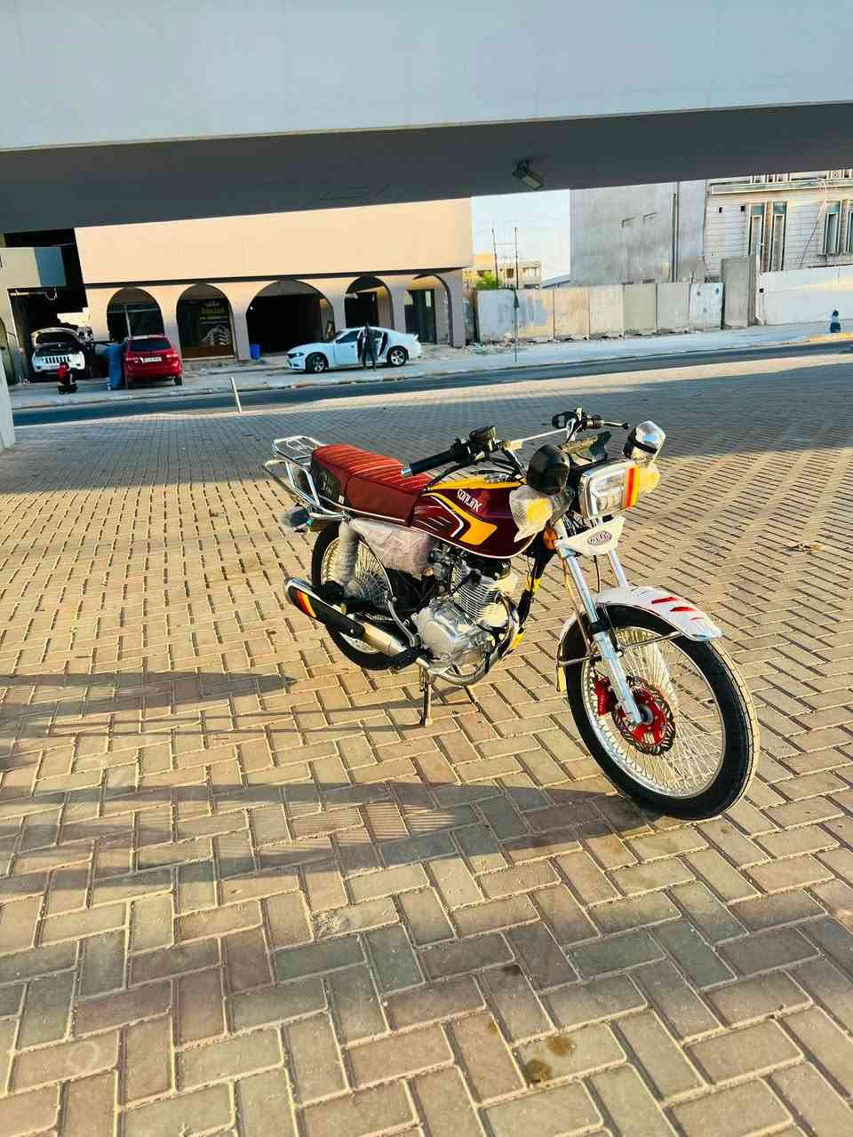 دراجه البيع تايكر 2025شرط سبانه مامدود عليه كهربائيات  كله شغاله شرط السعر 700 بيه مجال جماعت 650 التعلق ***********
